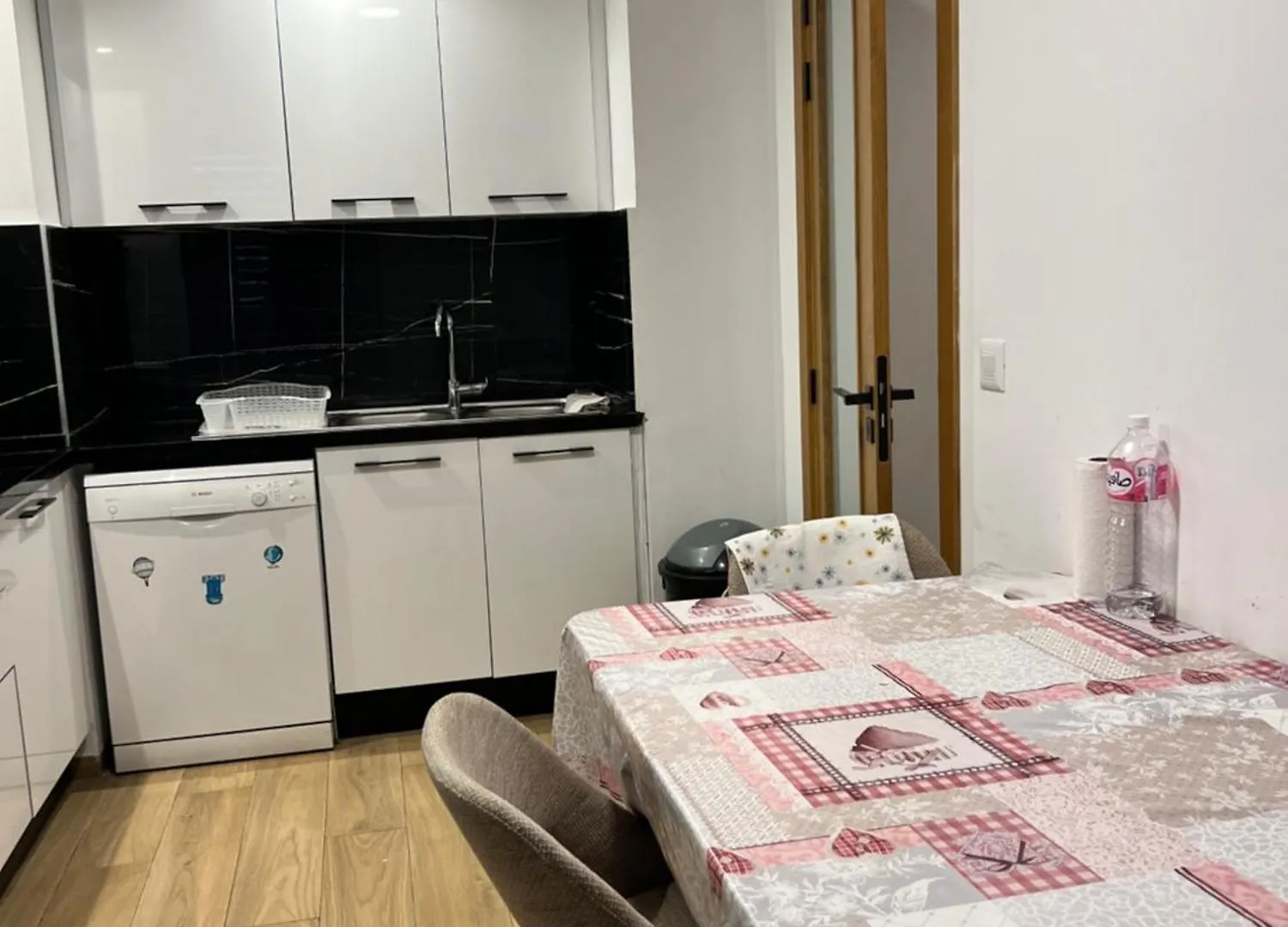 Location Appartement Luxueux תוניס דירה