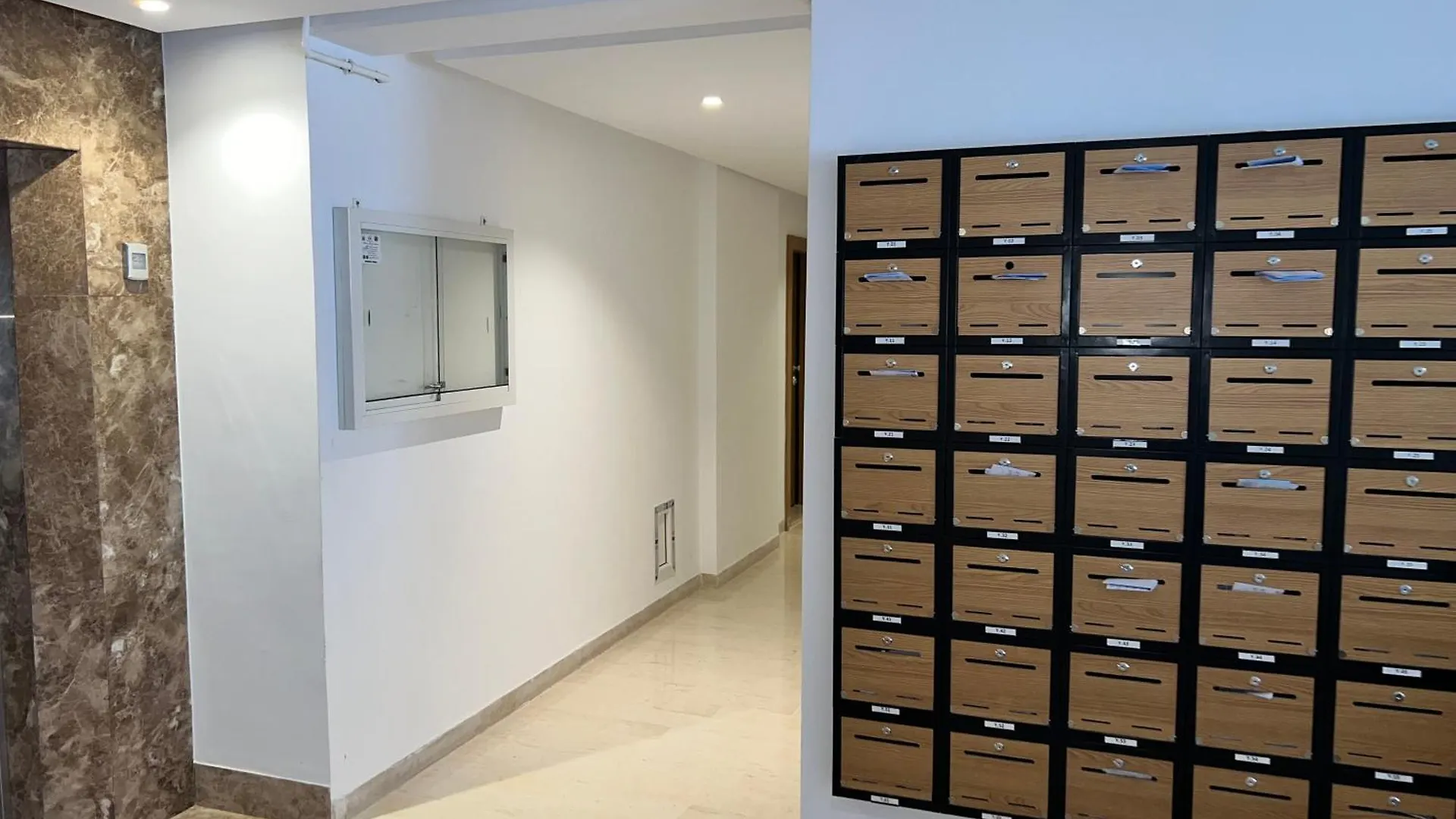 Location Appartement Luxueux Tunisi Appartamento